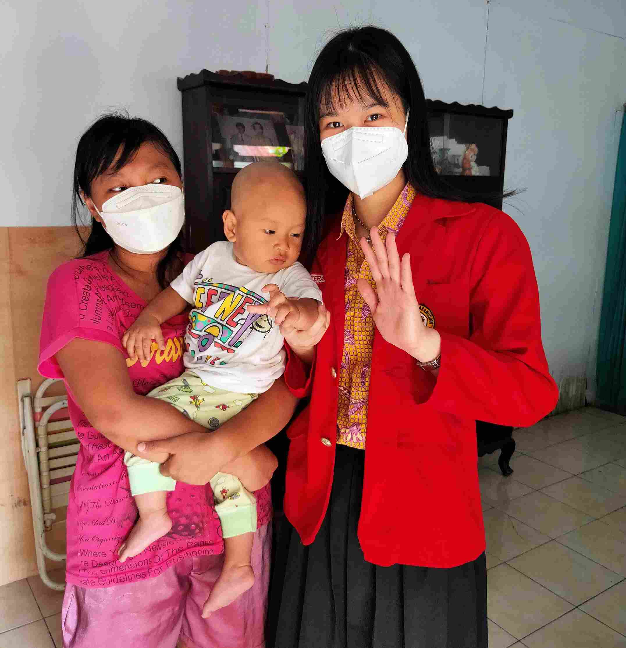 Kunjungan Keenam : Interaksi Agsel dengan lingkungan sekitar